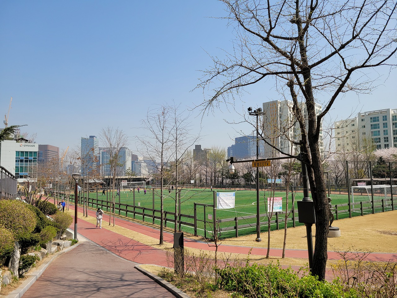 貝林厄姆以 貝林厄姆以