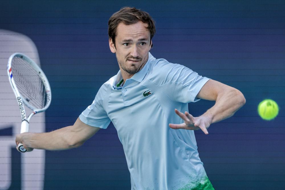 场比赛中采 场比赛中采